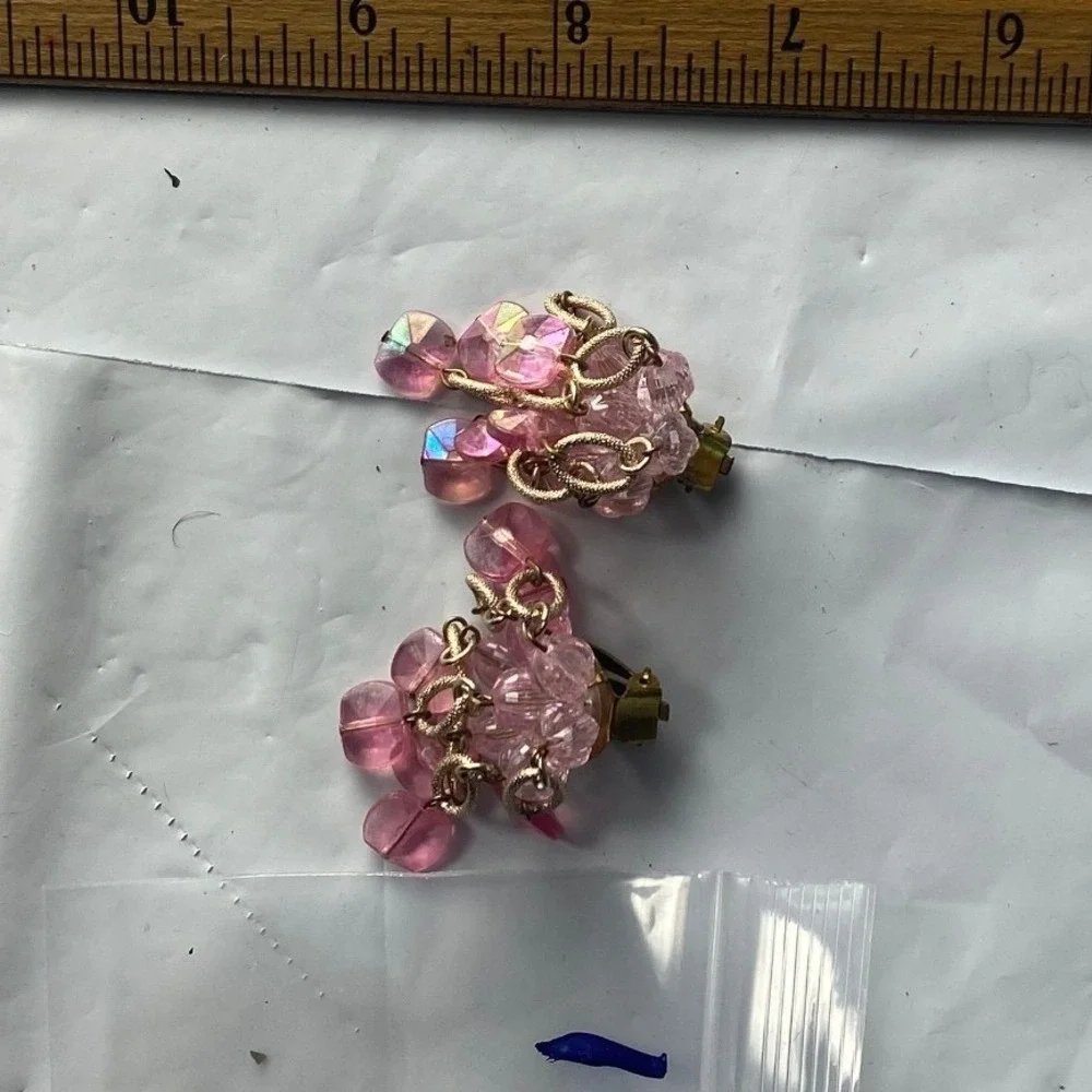 Pink‎ Beaded Cluster Clip On Earrings Dangle Vintage Rhinestone Accents